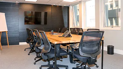 Sala de reunião equipada – Salas de Reunião